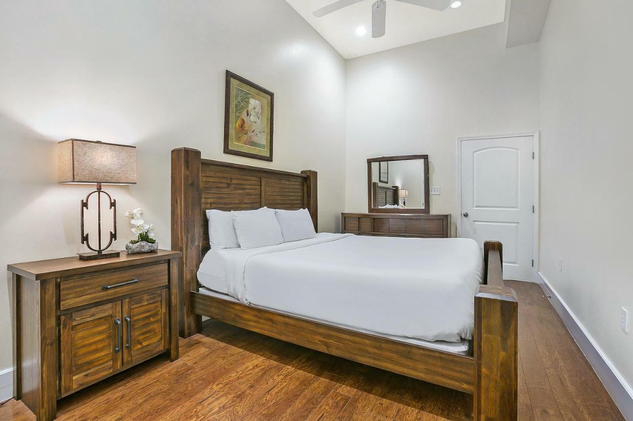 Stylish 4Br Condo In Downtown By Hosteeva 新奥尔良 外观 照片