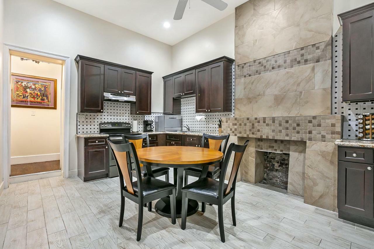 Stylish 4Br Condo In Downtown By Hosteeva 新奥尔良 外观 照片